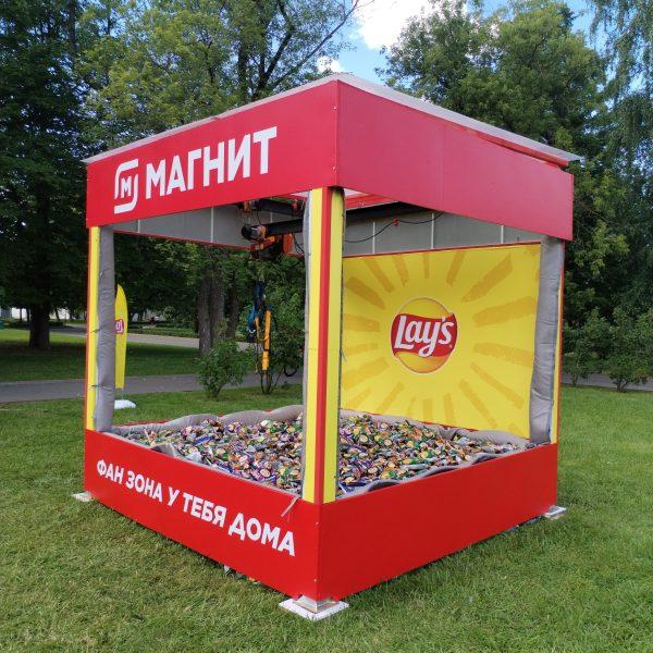 Аттракцион Мега Кран с человеком Кра-Няшка