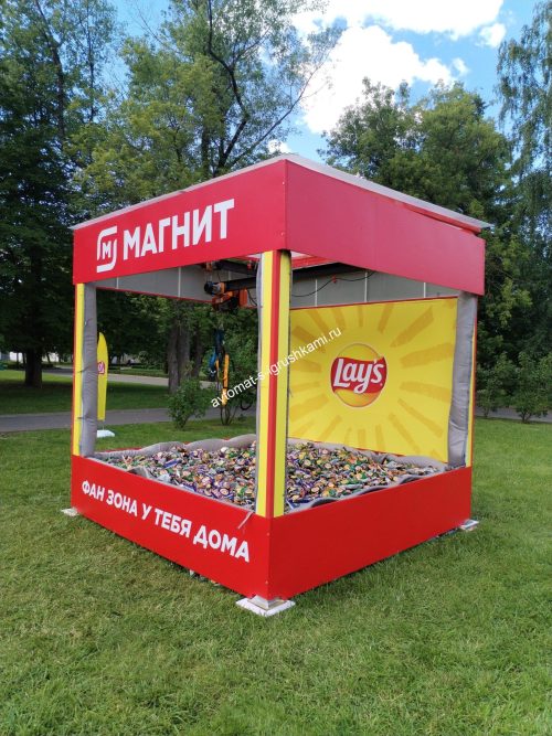 Аттракцион Мега Кран с человеком Кра-Няшка